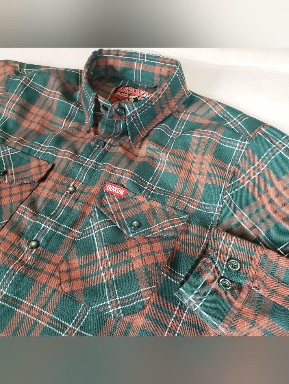 Dixxon Men's Small "Mistletoe" Flannel Shirt